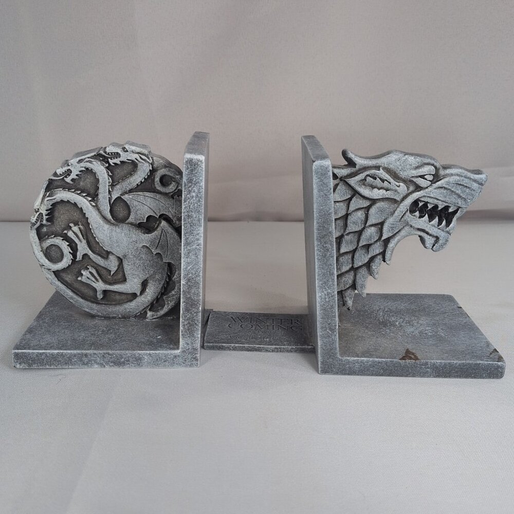HBO Game of Thrones Bookends 2 Set Gray Stone Stark Targaryen 2013 Fire Blood